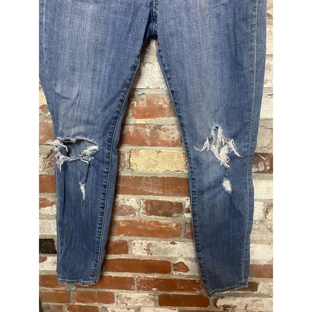 Lucky Brand Distressed Medium Wash Skinny Jeans Size 2 - Picture 2 of 6